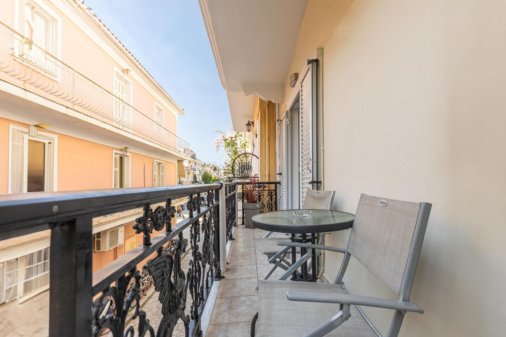 Beautiful City Center Apartments Закинтос Экстерьер фото